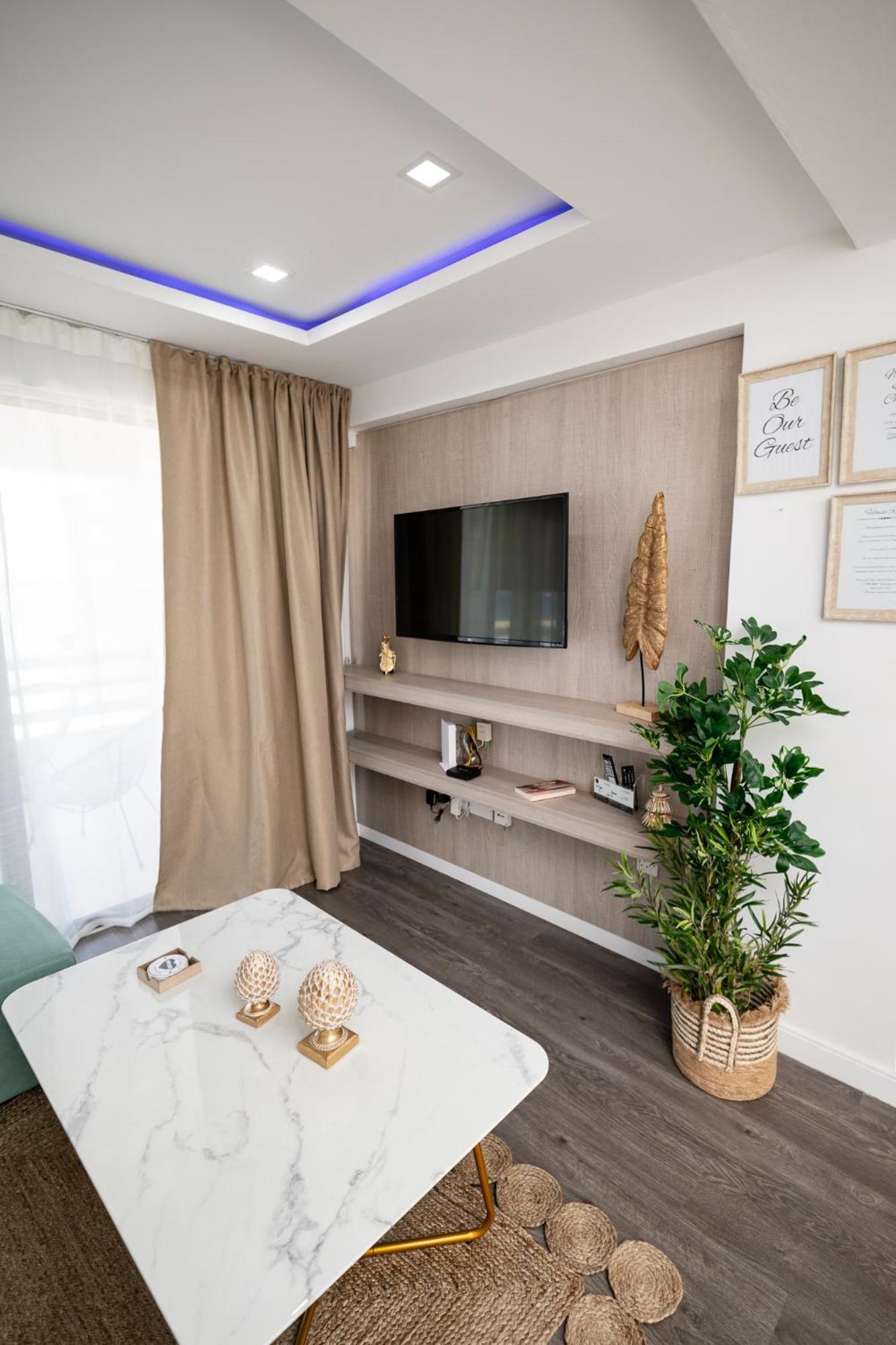 Lazuli Beachfront Sea View Ap144 ラルナカ エクステリア 写真